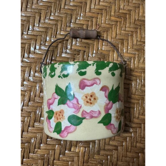 Vintage Roseville Ohio Alpine Pottery 1998 Floral Ceramic Wall Pocket Ba… - Picture 3 of 6